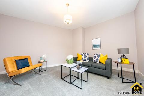 4 bedroom terraced house for sale, Valley Road, Cleckheaton, West Yorkshire, BD19
