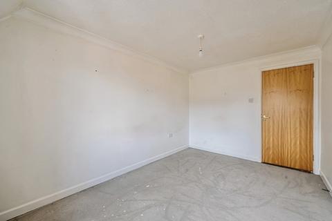 1 bedroom apartment for sale, Wesley Court, Gloucestershire GL5