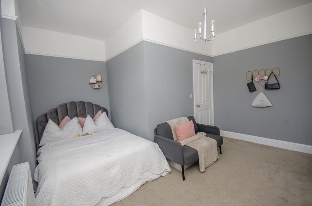 Bedroom 2 pic 2.jpg