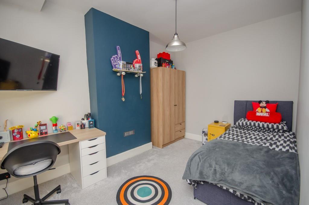 Bedroom 3.jpg