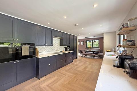 Little Home Parc Comprigney Hill, Truro, TR1 3EE