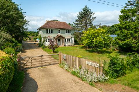 4 bedroom detached house for sale, Rhodes Minnis, Canterbury, CT4