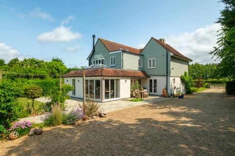 4 bedroom detached house for sale, Rhodes Minnis, Canterbury, CT4