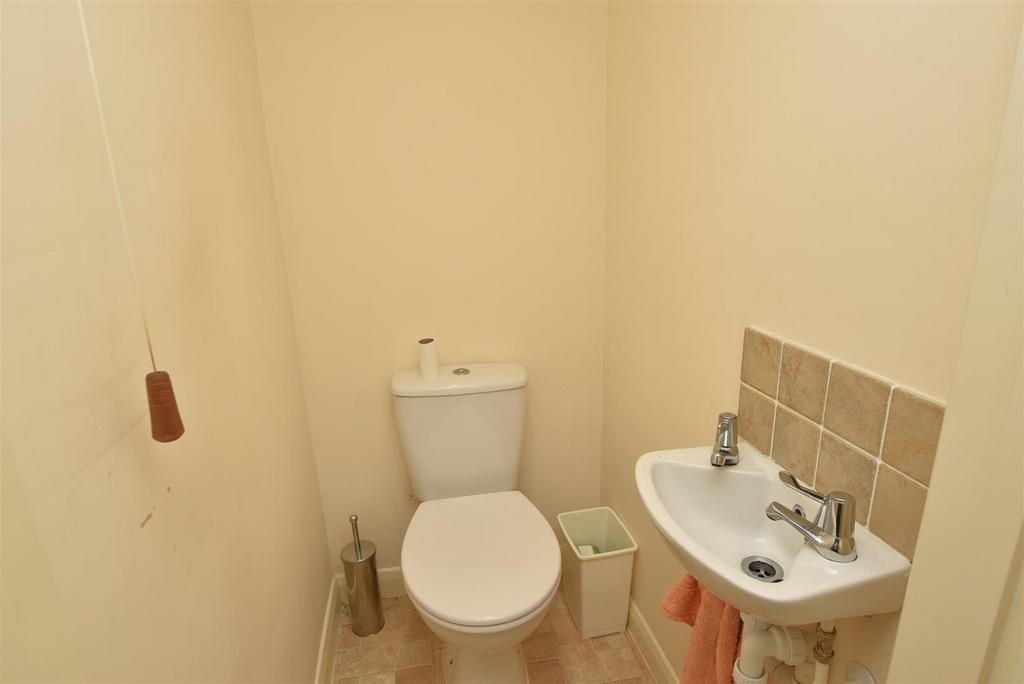 Cloakroom WC