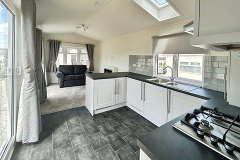 2 bedroom mobile home for sale, Slipper Caravan Site, Slipper Road, Emsworth
