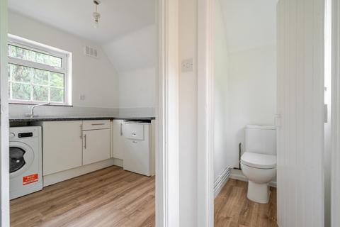 3 bedroom semi-detached house to rent, Main Road, Winchester SO21