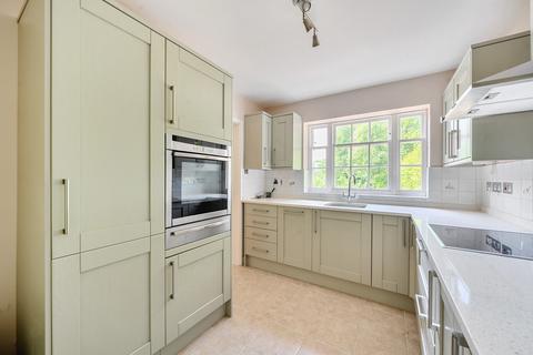 3 bedroom end of terrace house for sale, Bentinck Close, Gerrards Cross, Buckinghamshire