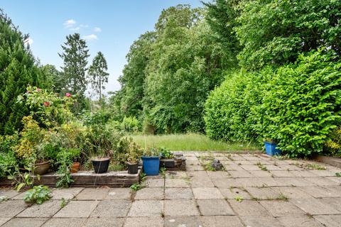 3 bedroom end of terrace house for sale, Bentinck Close, Gerrards Cross, Buckinghamshire