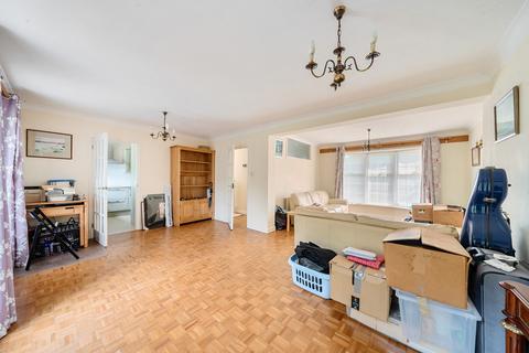 3 bedroom end of terrace house for sale, Bentinck Close, Gerrards Cross, Buckinghamshire