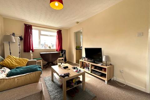 18 Charminster Close, Swindon, SN3 3QB