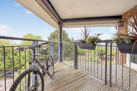 undefined, 142 Celsus Grove, Swindon SN1