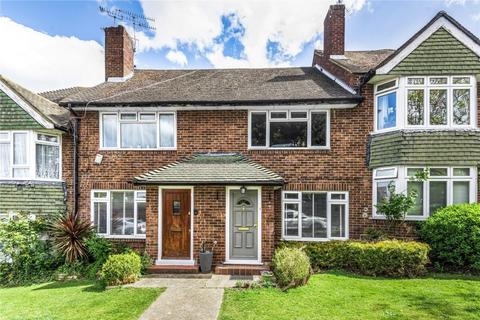 2 bedroom flat for sale, Sterling Avenue, Edgware HA8