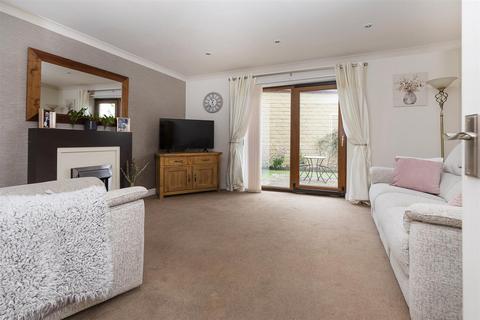 89 Bradley View, Holywell Green, Halifax, HX4 9EA
