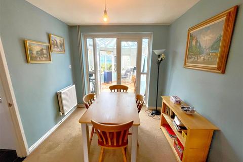 undefined, Burns Road, Stamford