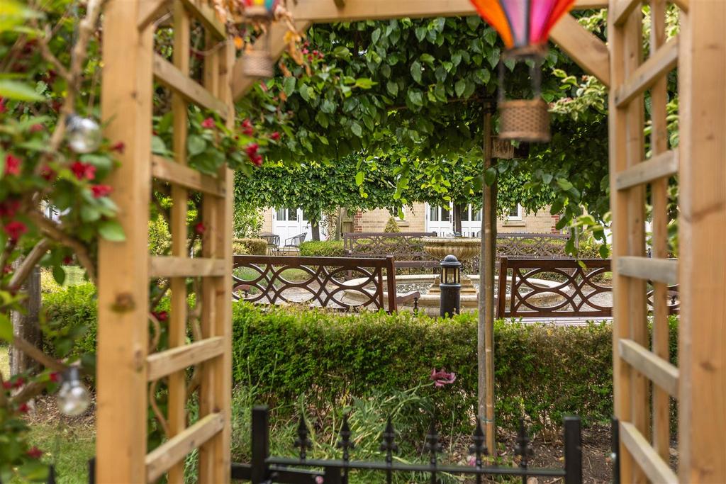 Communal gardens