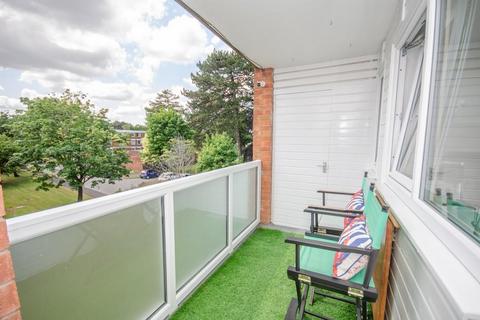 3 bedroom flat for sale, The Willows, Marlborough Drive, Frenchay, Bristol, BS16 5JT