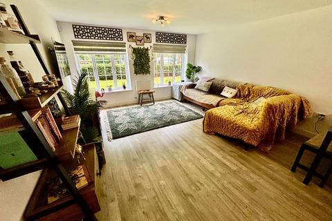 2 bedroom apartment for sale, Toddbrook Close, West Didsbury