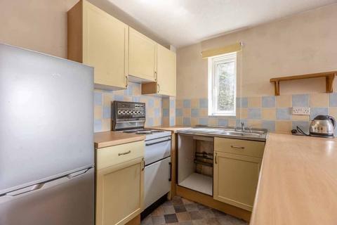 96b Penn Road, Datchet, Slough, SL3 9JE