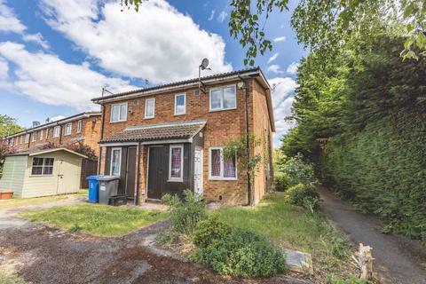 96b Penn Road, Datchet, Slough, SL3 9JE