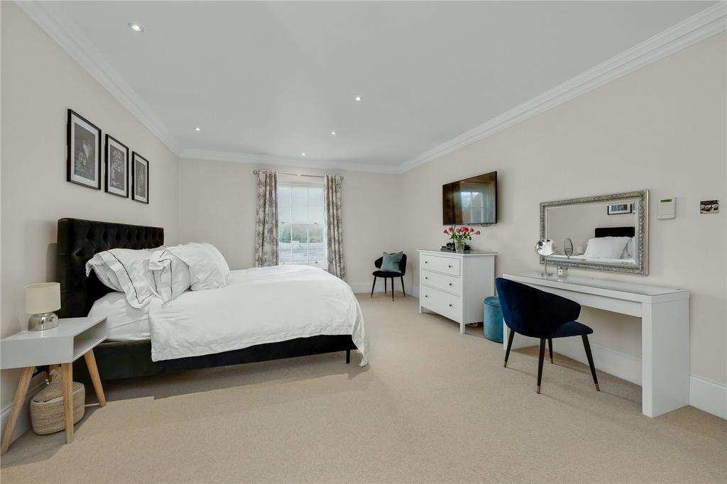 Principal Bedroom