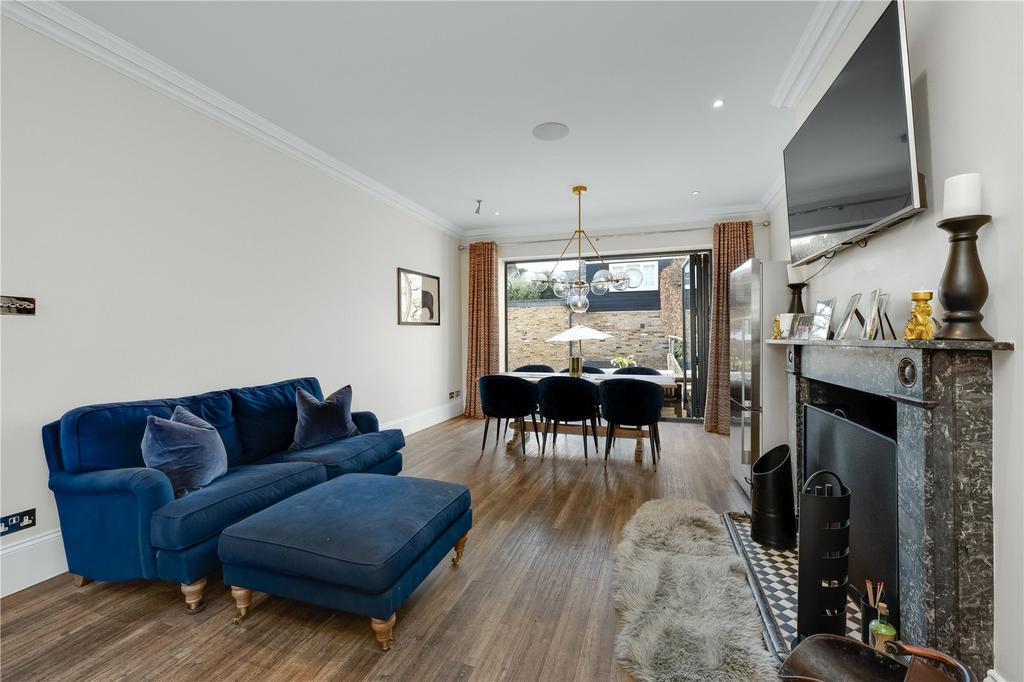 Family/Dining Room