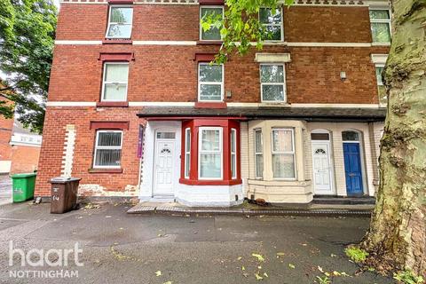 4 bedroom end of terrace house for sale