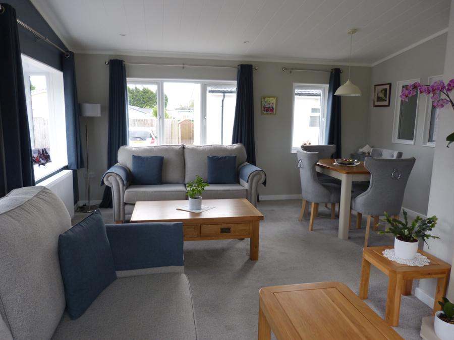Lounge-Dining