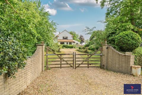 undefined, Eggington, Leighton Buzzard, Bedfordshire, LU7