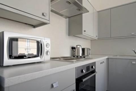 3 bedroom flat to rent, Gowrie Street, Dundee DD2