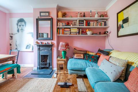 21 Reform Street, London, SW11 5AL