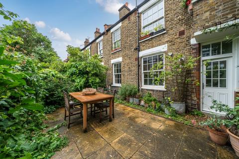 21 Reform Street, London, SW11 5AL