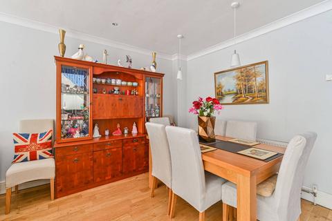 210f Ravensbourne Avenue, Beckenham, BR3 5HG
