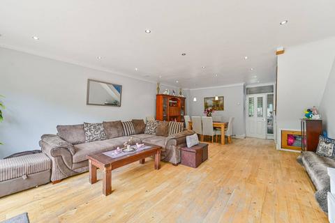 210f Ravensbourne Avenue, Beckenham, BR3 5HG