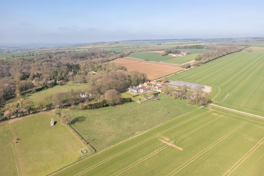 Headon Lodge Aerial