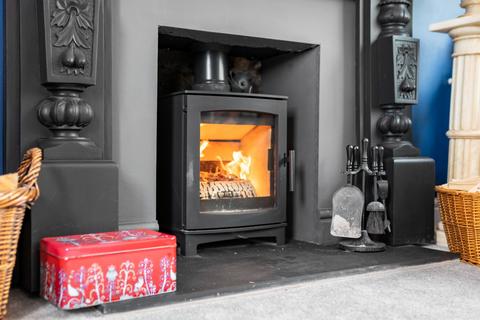 3 bedroom semi-detached house for sale, Wellington Street, Matlock