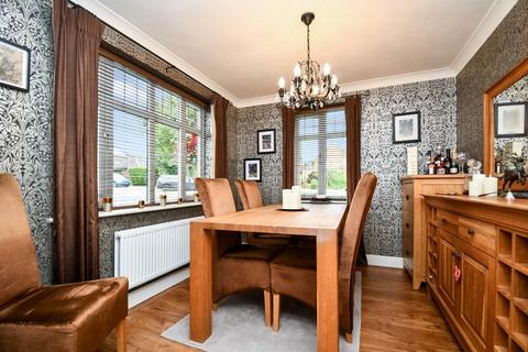 4 bedroom detached house for sale, Doublegates Avenue, Ripon