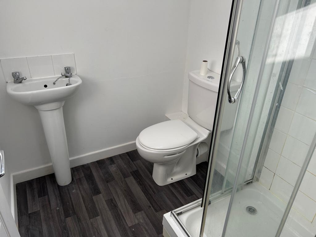 En-Suite T202506061342.jpg