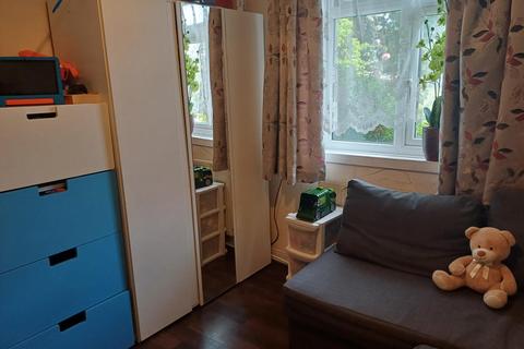 3 bedroom maisonette for sale, Deer Park Gardens, Mitcham CR4