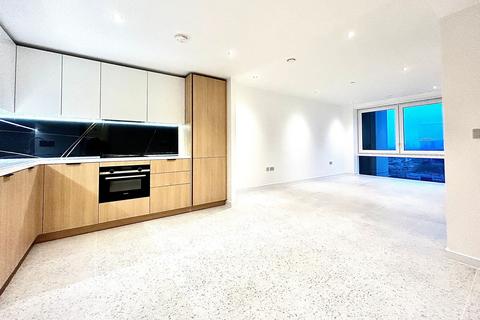 1 bedroom apartment to rent, Cendal Crescent, London E1