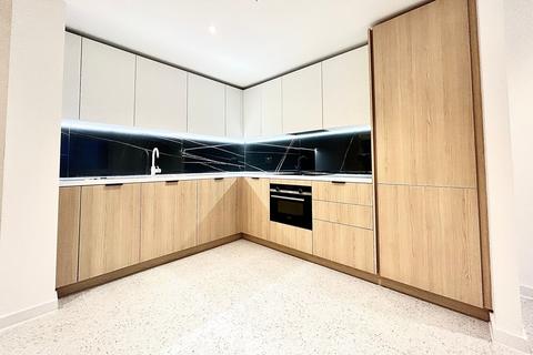 1 bedroom apartment to rent, Cendal Crescent, London E1