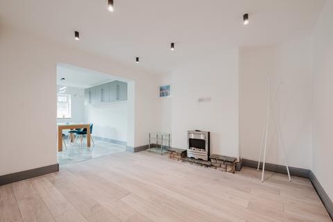undefined, Worsley Avenue, Manchester, Blackley, M40