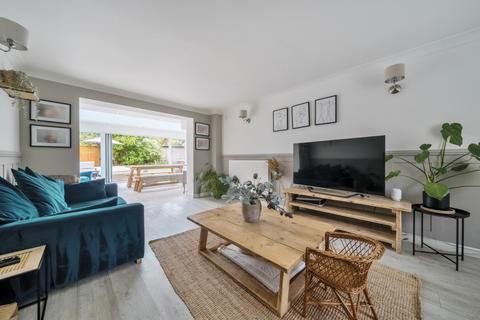 4 bedroom detached house for sale, Valerian Avenue, Titchfield Park, Hampshire, PO15