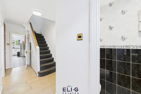 5 bedroom terraced house for sale, Boyne Avenue, NW4