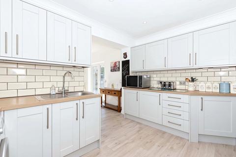 19 Keymer Crescent, Goring By Sea, Worthing, BN12 4LE