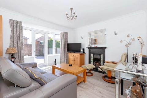19 Keymer Crescent, Goring By Sea, Worthing, BN12 4LE