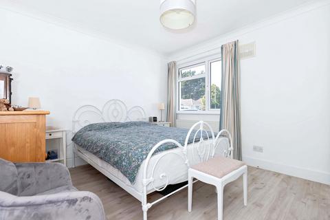 19 Keymer Crescent, Goring By Sea, Worthing, BN12 4LE