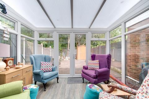 83 Ambleside, Birmingham, B32 3HR