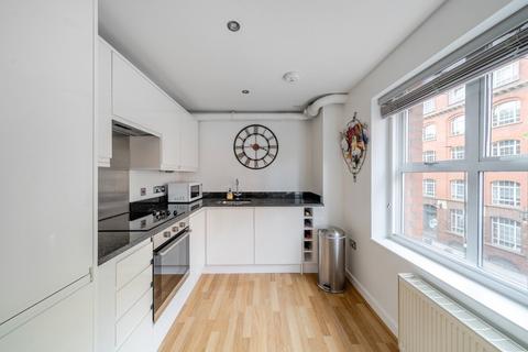 2 bedroom flat for sale, Tower Bridge Road, London, SE1