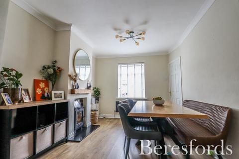 2 bedroom terraced house for sale, Henry Road, Chelmsford, CM1