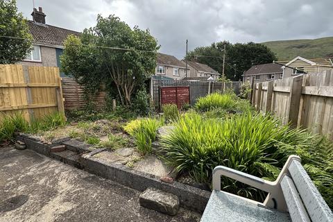 46 Glantwrch, Ystalyfera, Swansea, SA9 2JW